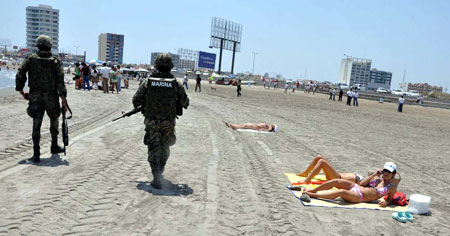 Aculpulco (photo by Miguel Ángel López Solana for Jornada)