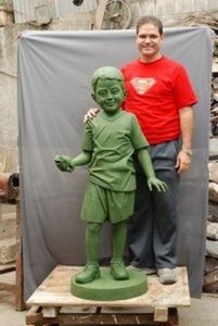 Creepy art and creepy artist (photo stolen from Burro Hall)