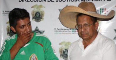 negarse-a-pagar-la-cuenta-en-un-bar